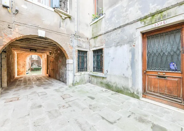 Mascareta, Central Apartment